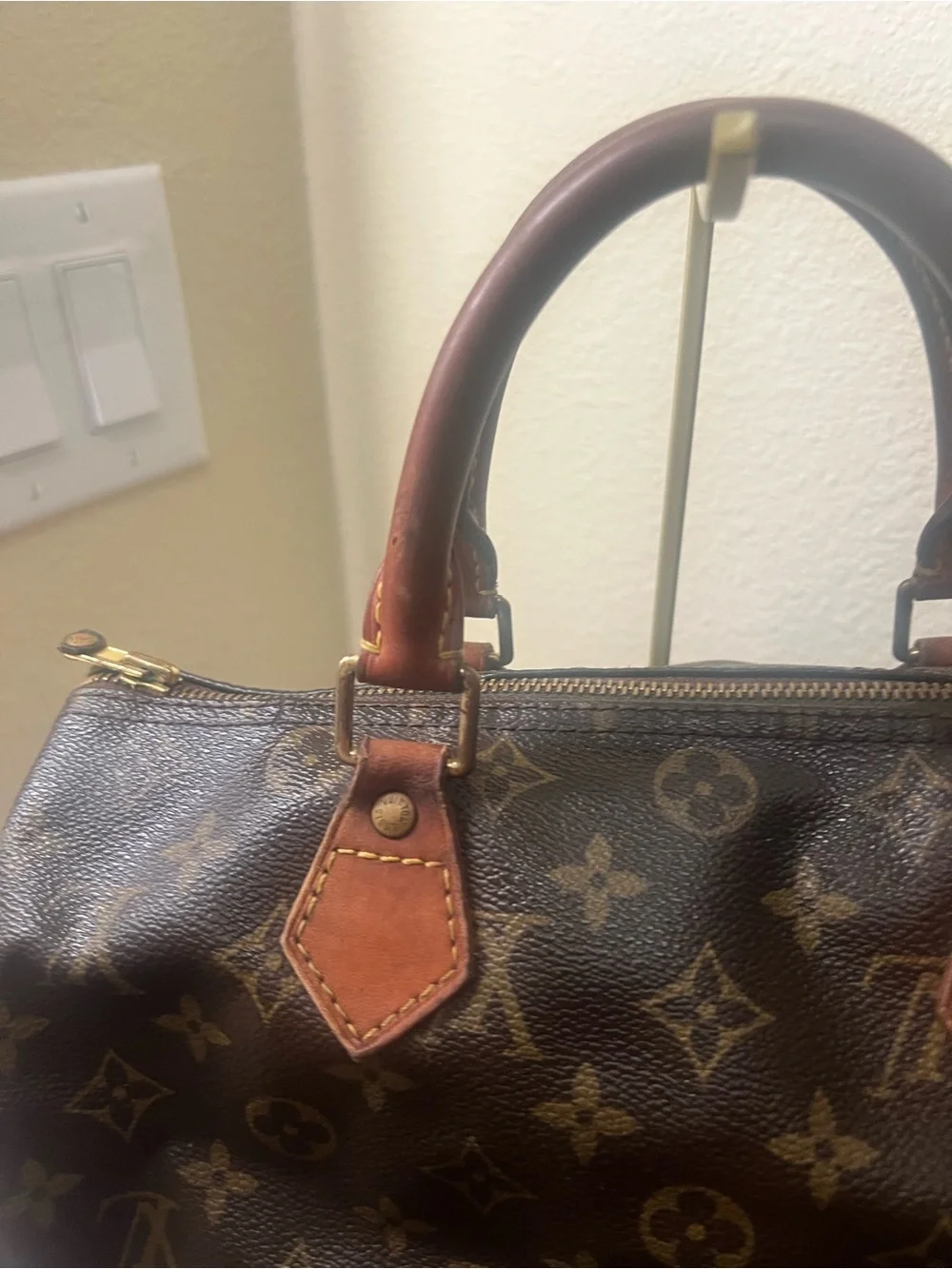 Louis Vuitton Monogram Canvas Satchel with Tan Leather Handles speedy 30